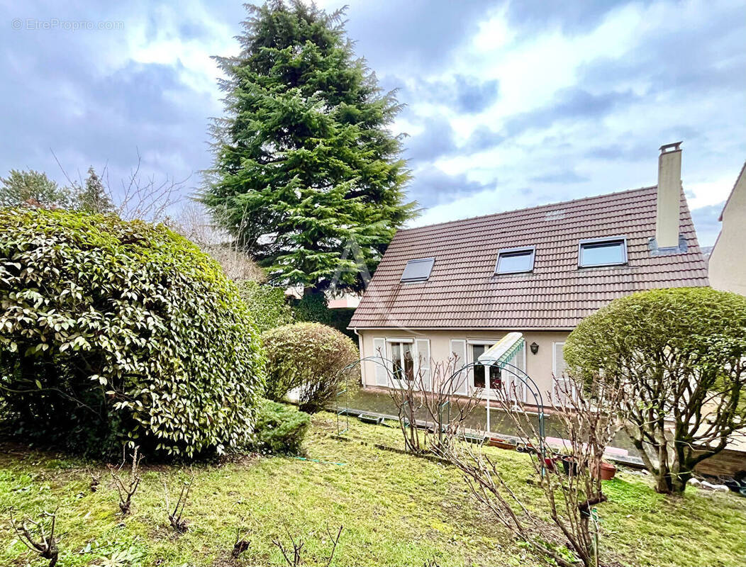 Maison à ATHIS-MONS