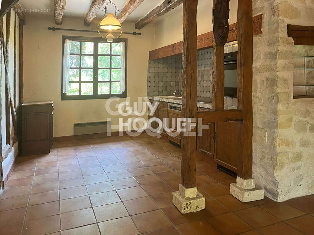 Maison familiale sur sous-sol total de 7 pieces (179.5 m²) à etiolles - photo 3