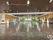 Photo 1 - Commerce à EVRY