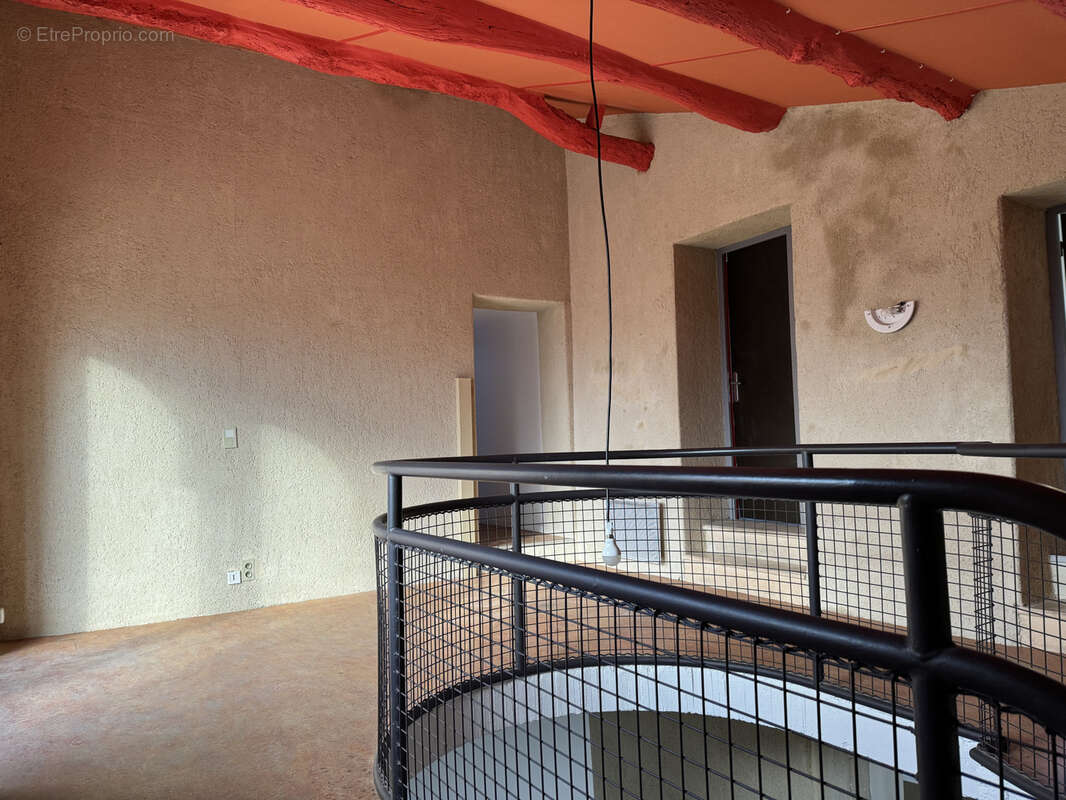 Appartement à MONTPEYROUX