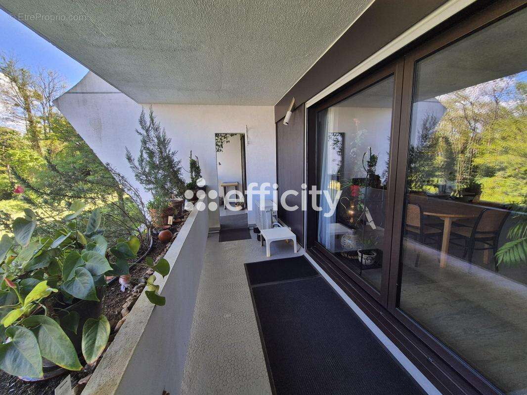 Appartement à LA CHAUSSEE-SAINT-VICTOR