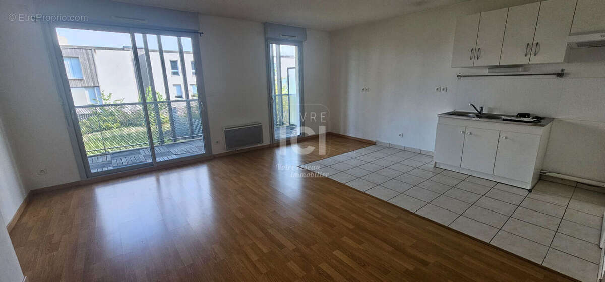 Appartement à SAINTE-LUCE-SUR-LOIRE