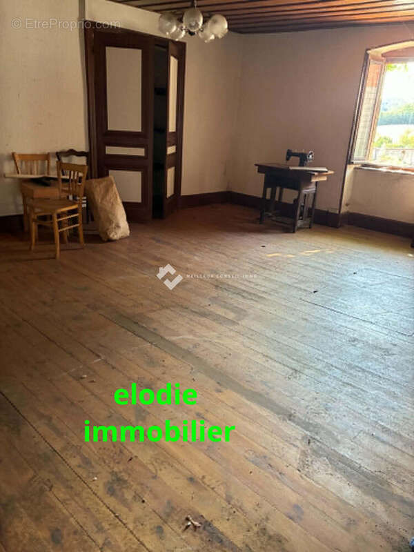 Maison 5 pièces 180 m² à vendre à La Chomette (43230) - photo 7