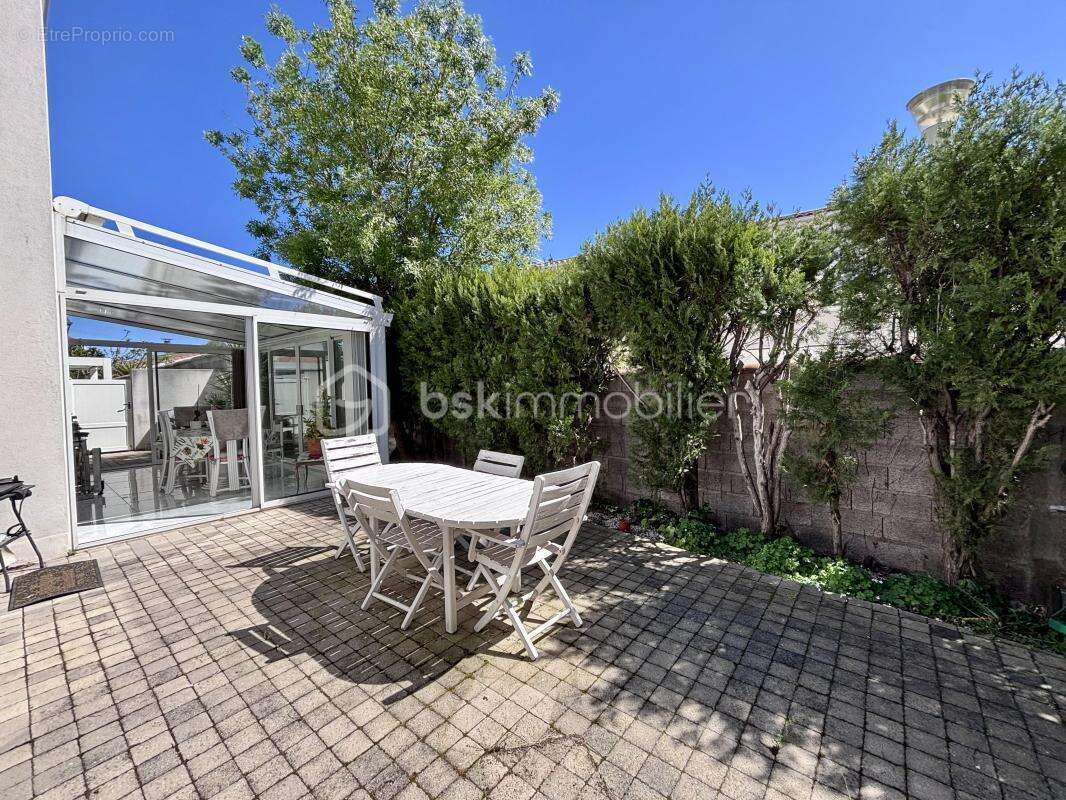 Maison Agde - vie de plain-pied - proche commerces et plages - photo 4