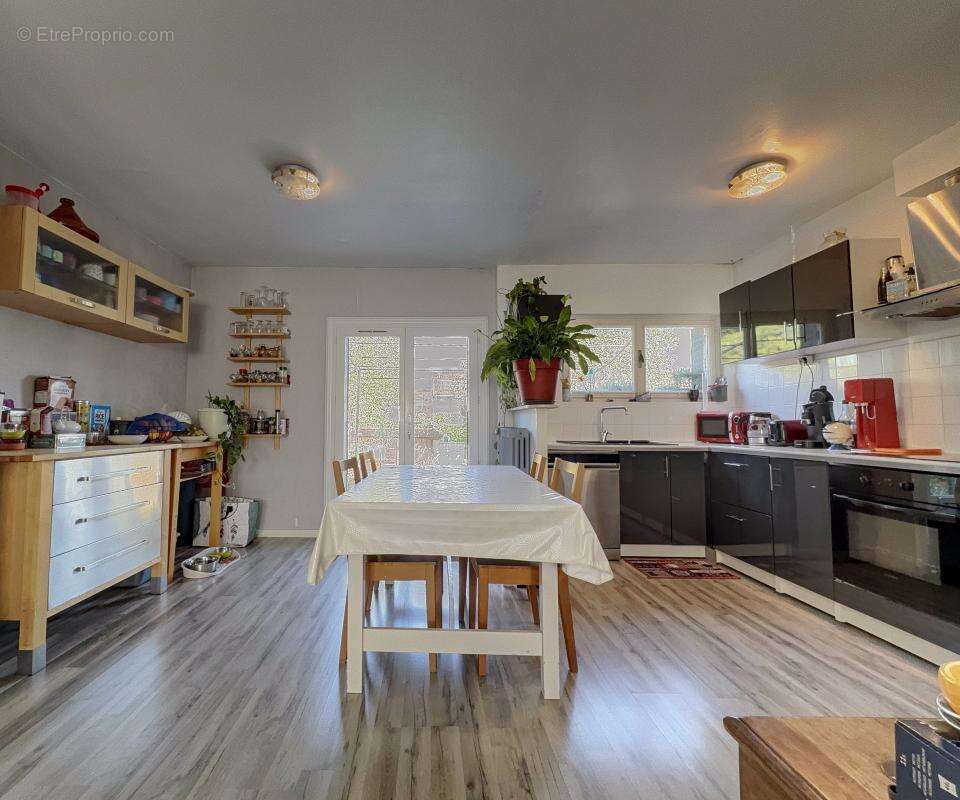 Maison à MARSANNAY-LA-COTE