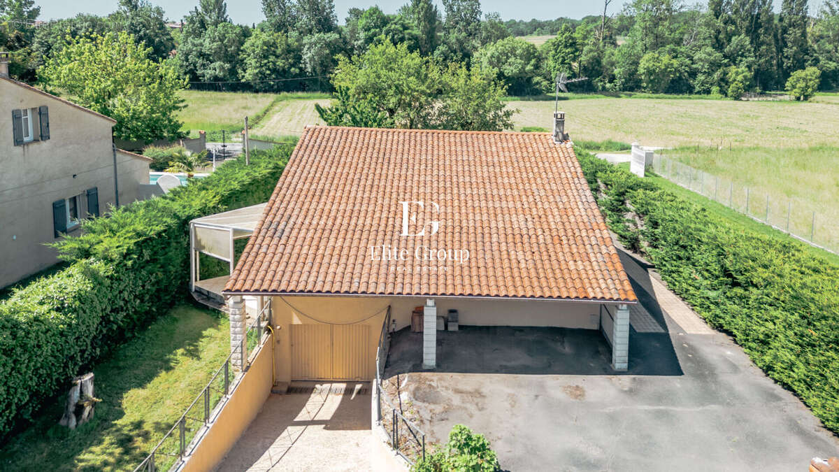 Maison à LINARS