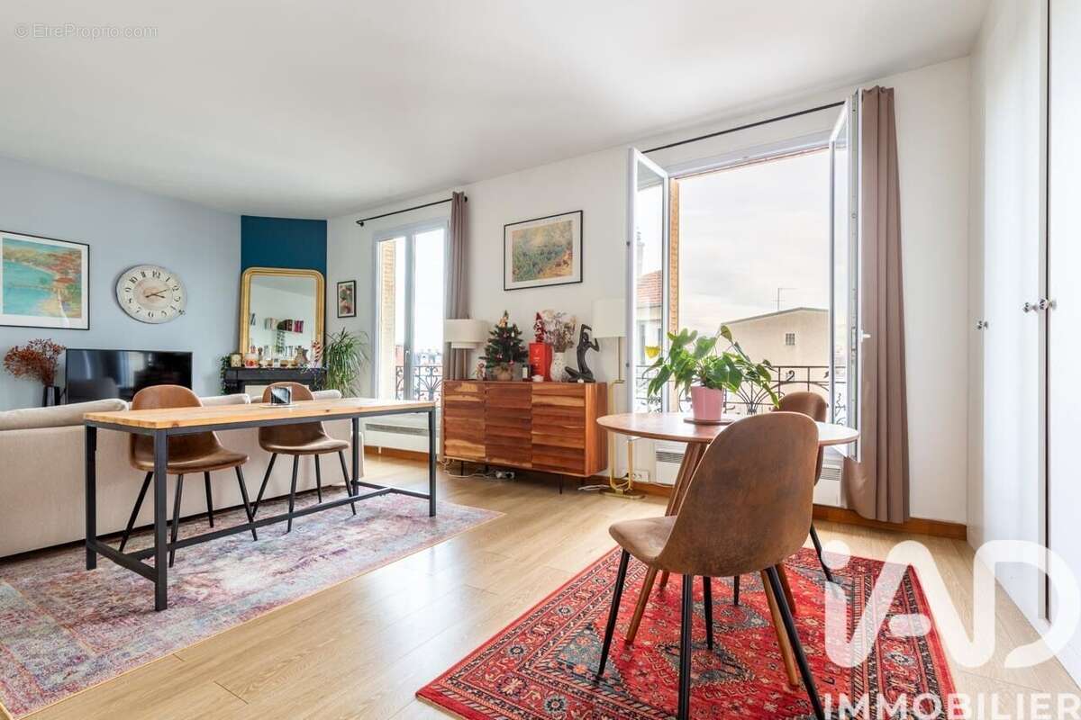 Photo 2 - Appartement à LA GARENNE-COLOMBES