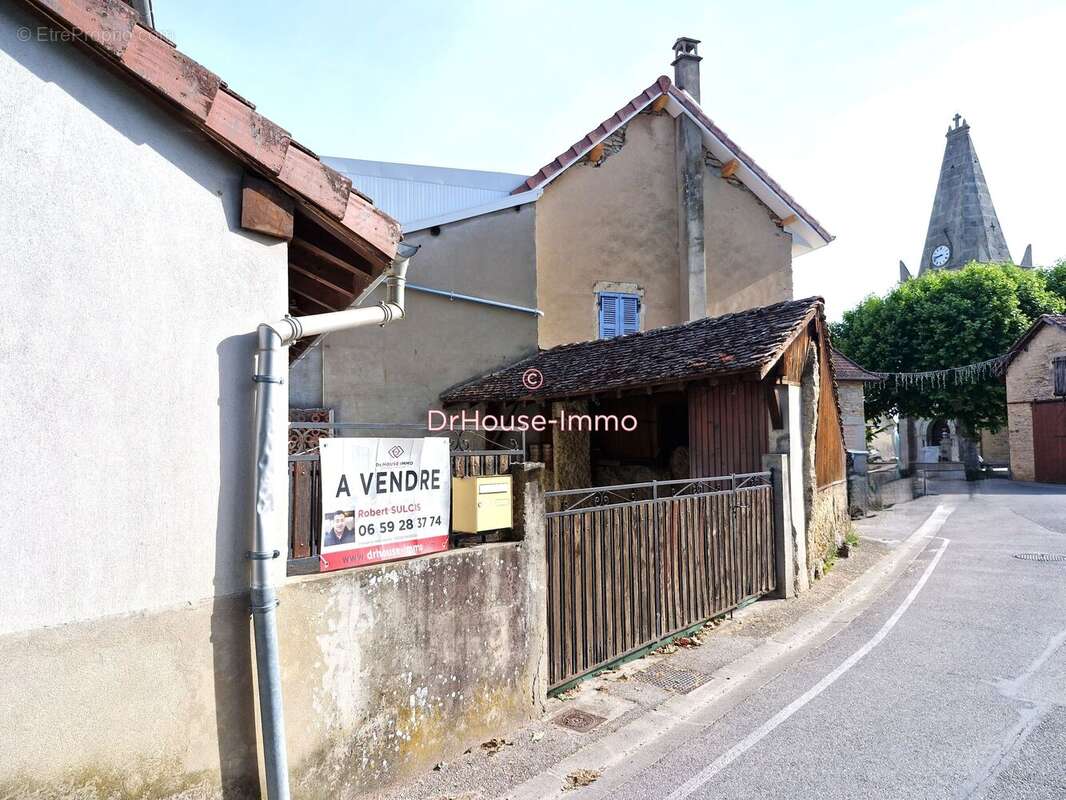 Maison 52 m² à Saint-Hilaire-De-Brens  - photo 11
