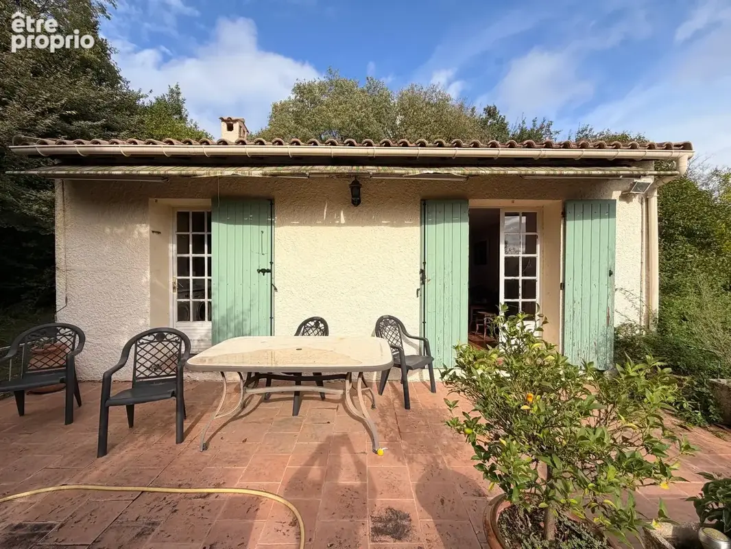 GAILHAN Maison à renover 4 pièces de 90 m2 sur une parcelle de 1000m2 arboré - photo 4