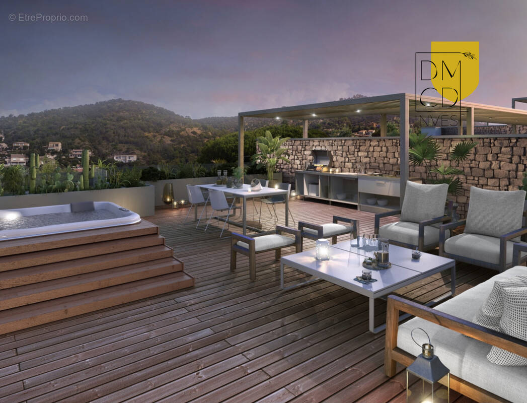 Appartement à BORMES-LES-MIMOSAS