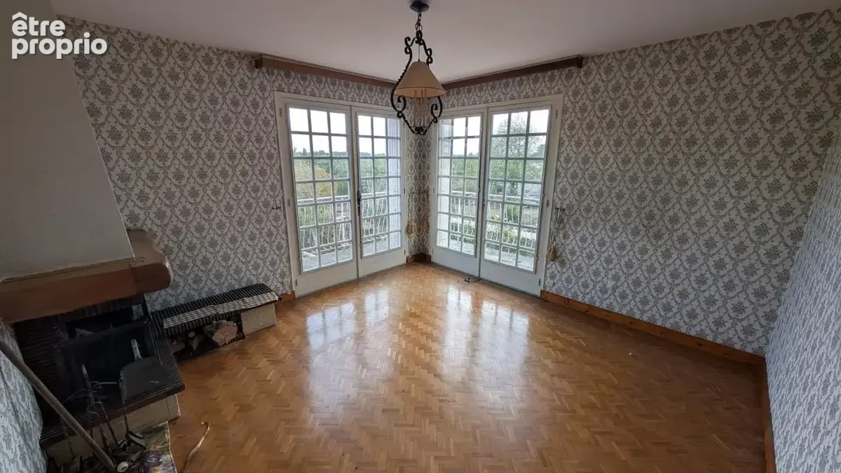 Maison atypique à retaper à Saint-Gelais – 90 m²  Terrain 600 m²  3 chambres - photo 10