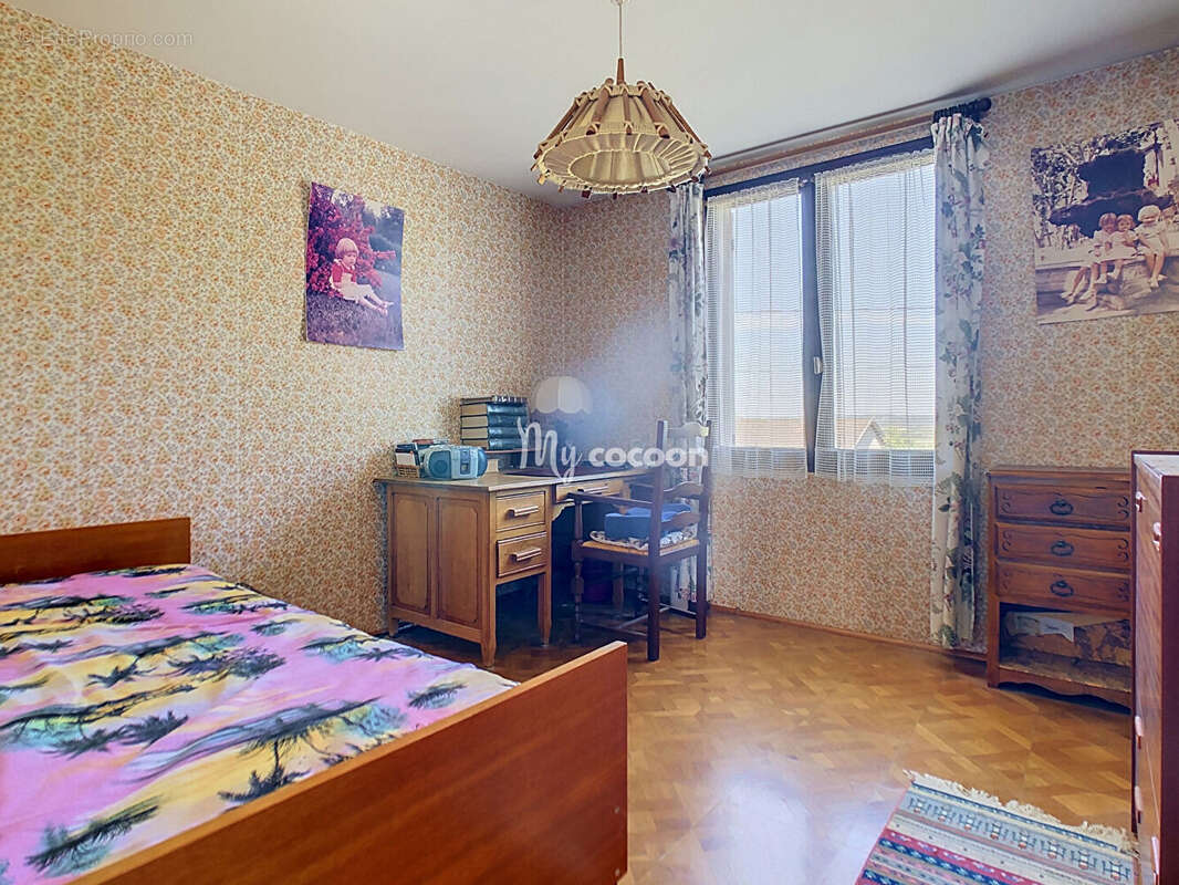 Maison - T4 - 93 m² - photo 11