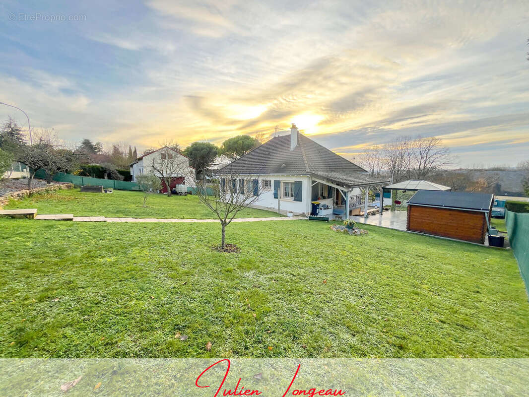 Maison à CHATELLERAULT