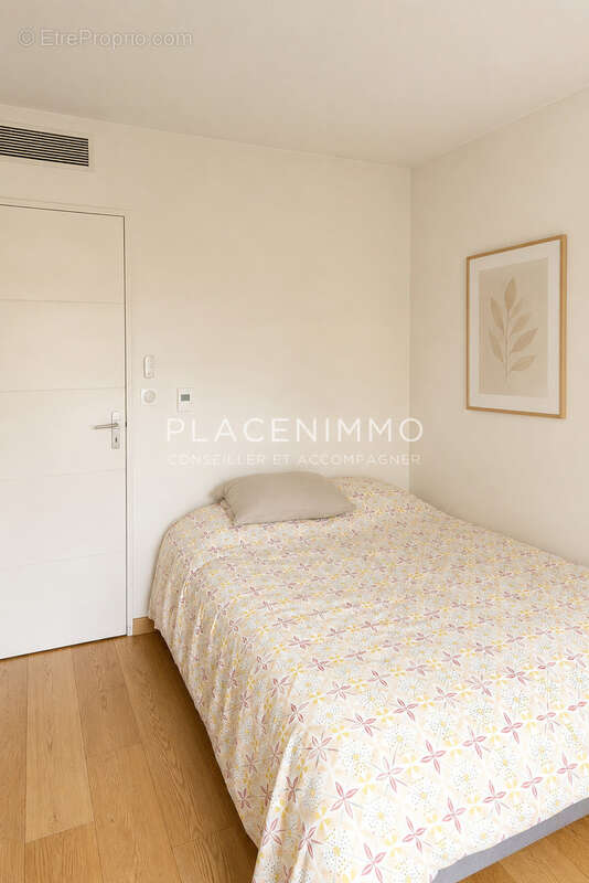 Appartement à CHARBONNIERES-LES-BAINS