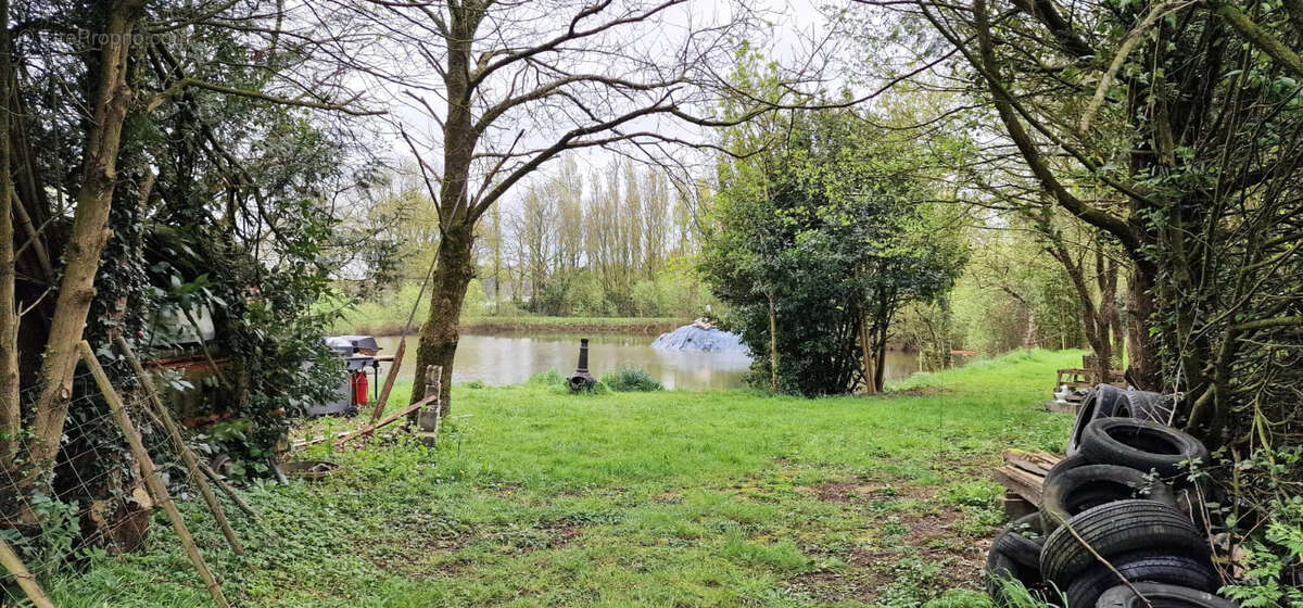 Maison à LA CHAPELLE-GLAIN