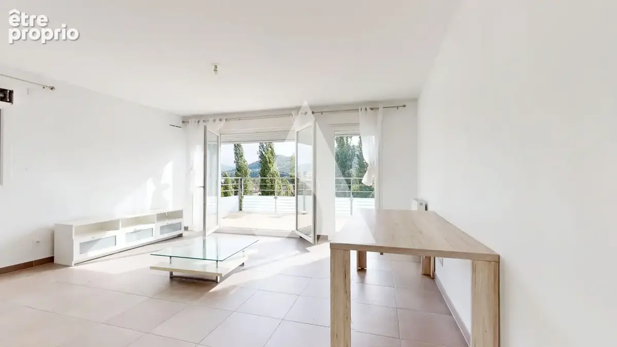 Appartement 4 pièces - Dernier étage avec terrasse  et vue montagne - photo 6