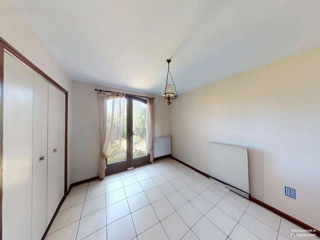 Maison à MARTIGNAS-SUR-JALLE