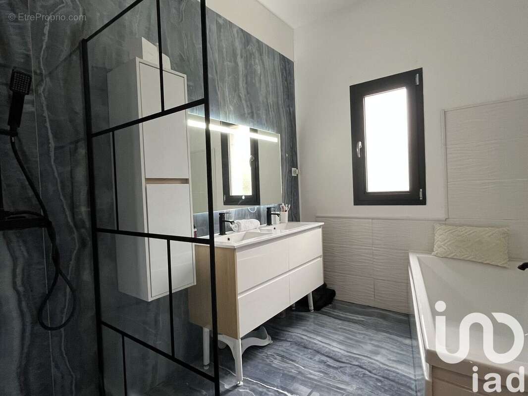 Photo 8 - Maison à MONTLOUIS-SUR-LOIRE