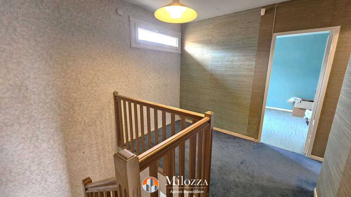 Maison à VILLEFONTAINE