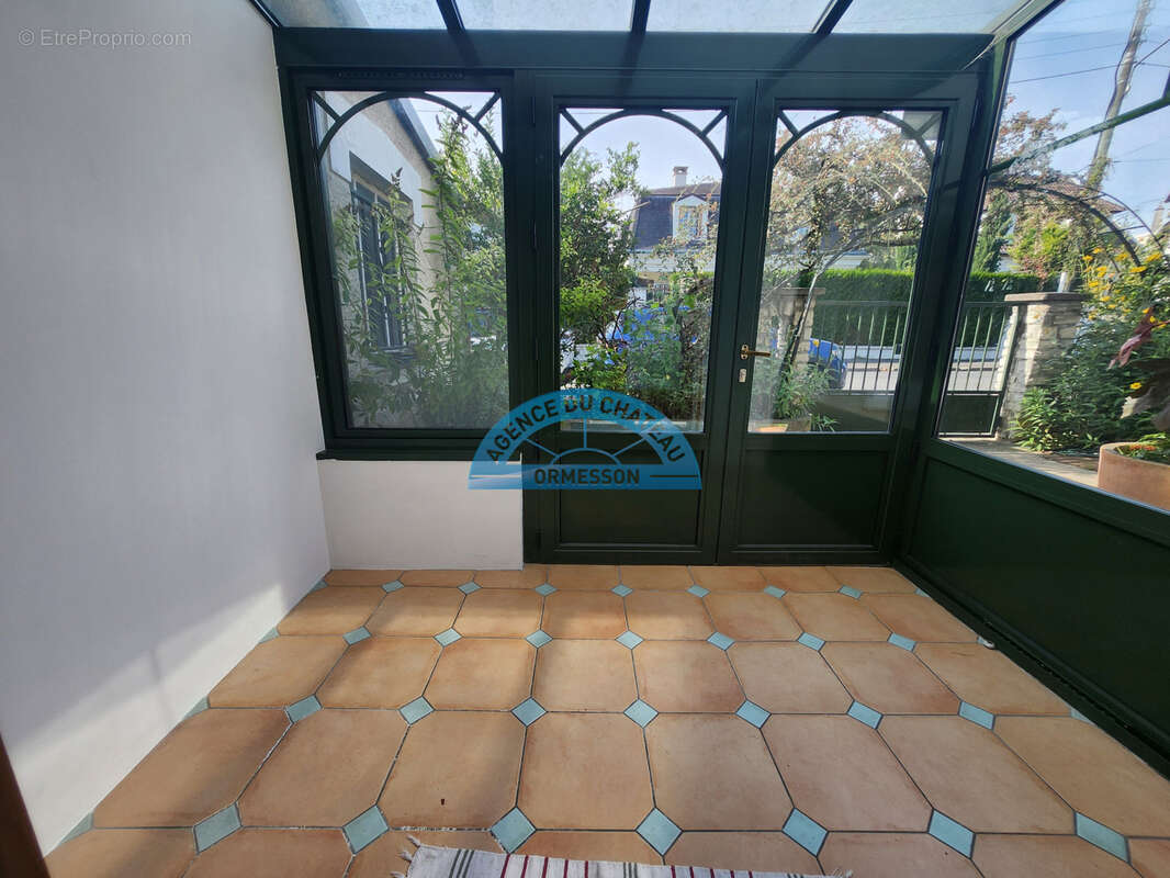 Maison à ORMESSON-SUR-MARNE