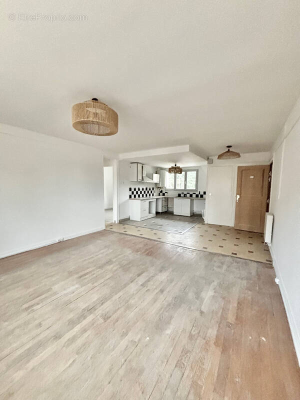 Appartement à FRANCHEVILLE