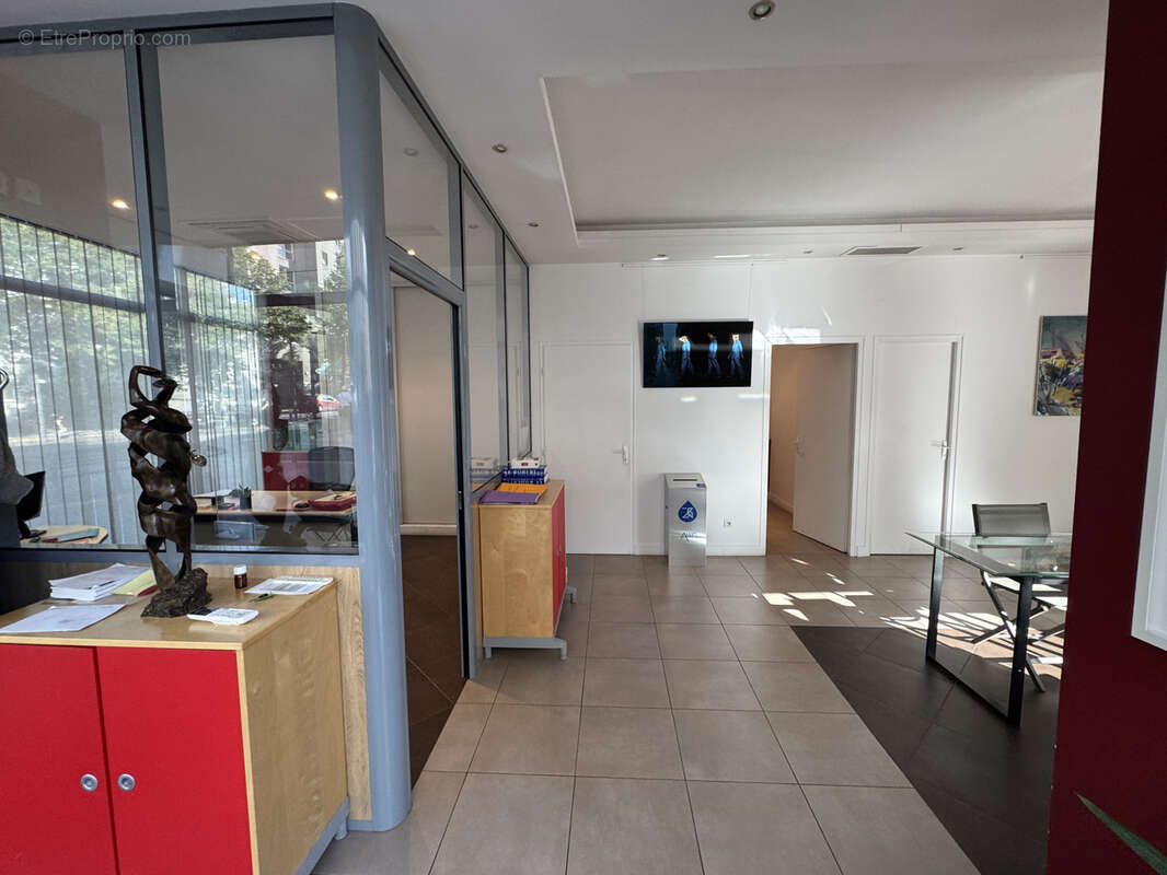 Avenue berthelot - photo 4