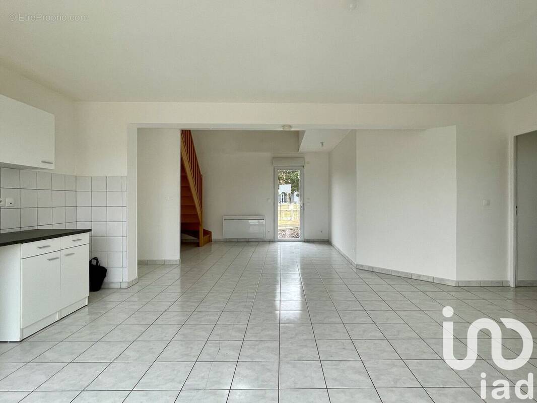 Photo 1 - Maison à AILLY-SUR-NOYE