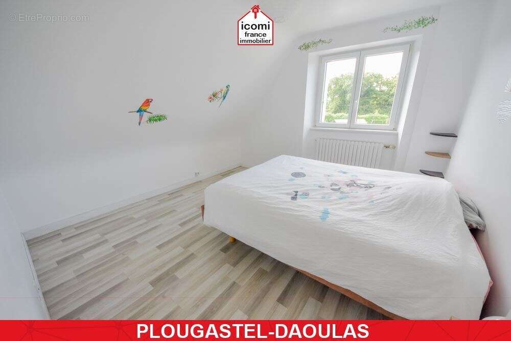 Finistere - plougastel-daoulas (29470) - a vendre - maison individuelle t7 229m² de 1971 - belles prestations - 5 chambres - sou - photo 9