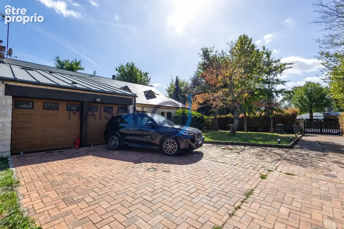 Sucy-en-brie – maison rénovée – 191,5 m² habitables – 5 chambres – séjour cathédrale – terrain de 1 021 m² - photo 20