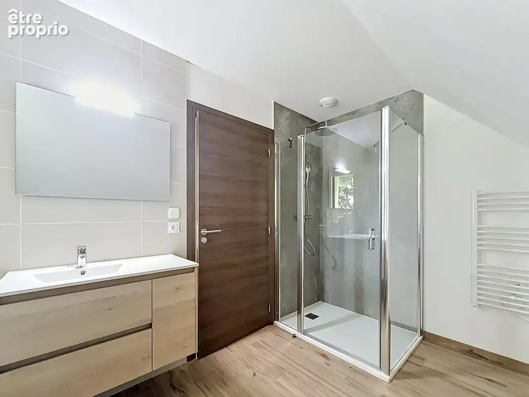 A AUBERVILLE – Maison contemporaine neuve avec 4 chambres et garage - photo 11