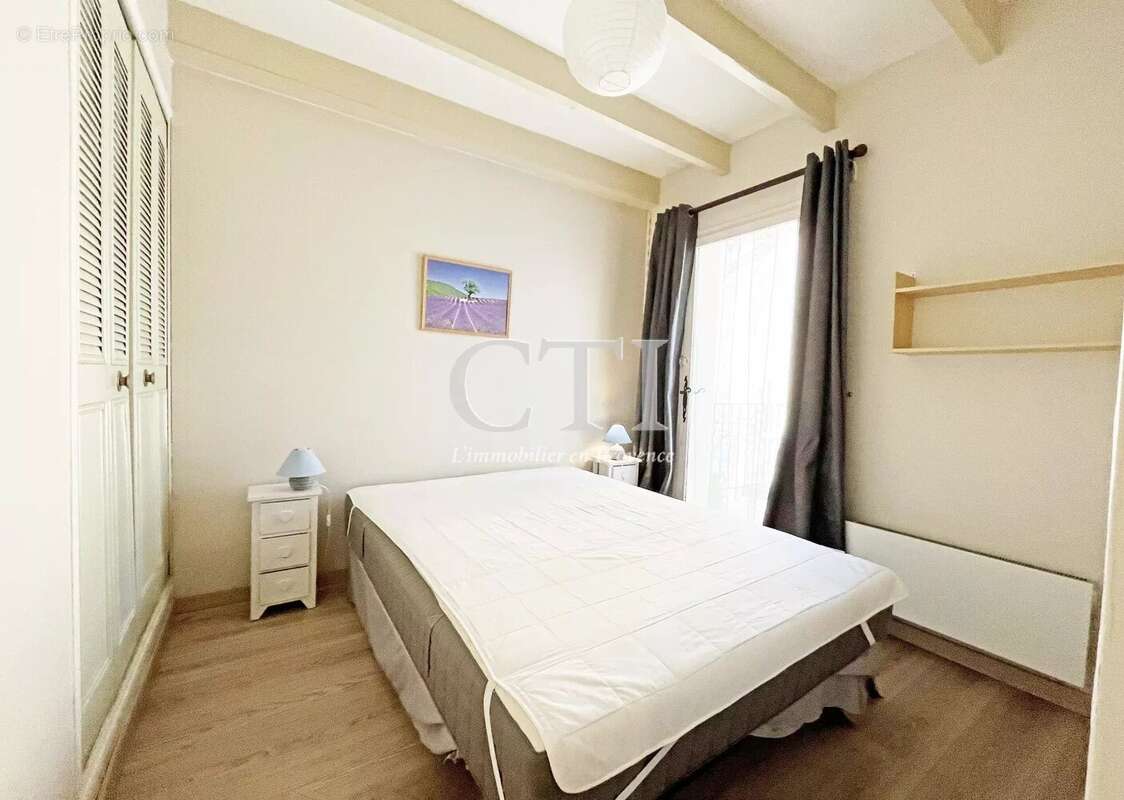 Maison à VAISON-LA-ROMAINE