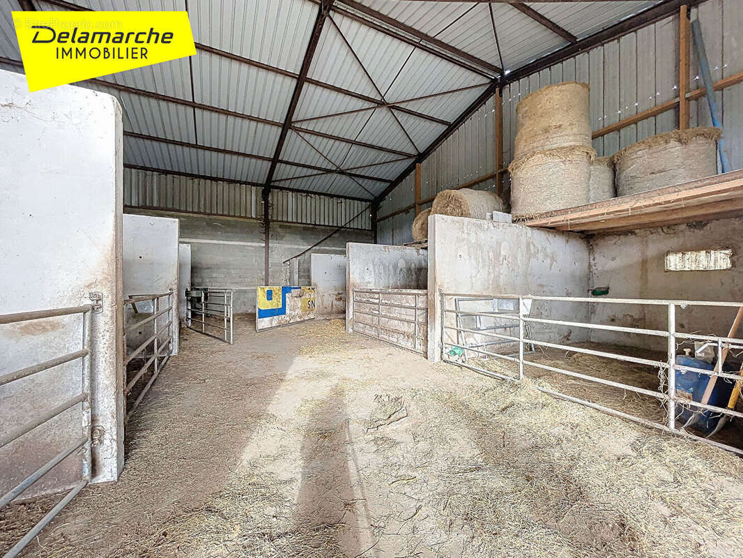 Maison à LA CHAISE-BAUDOUIN