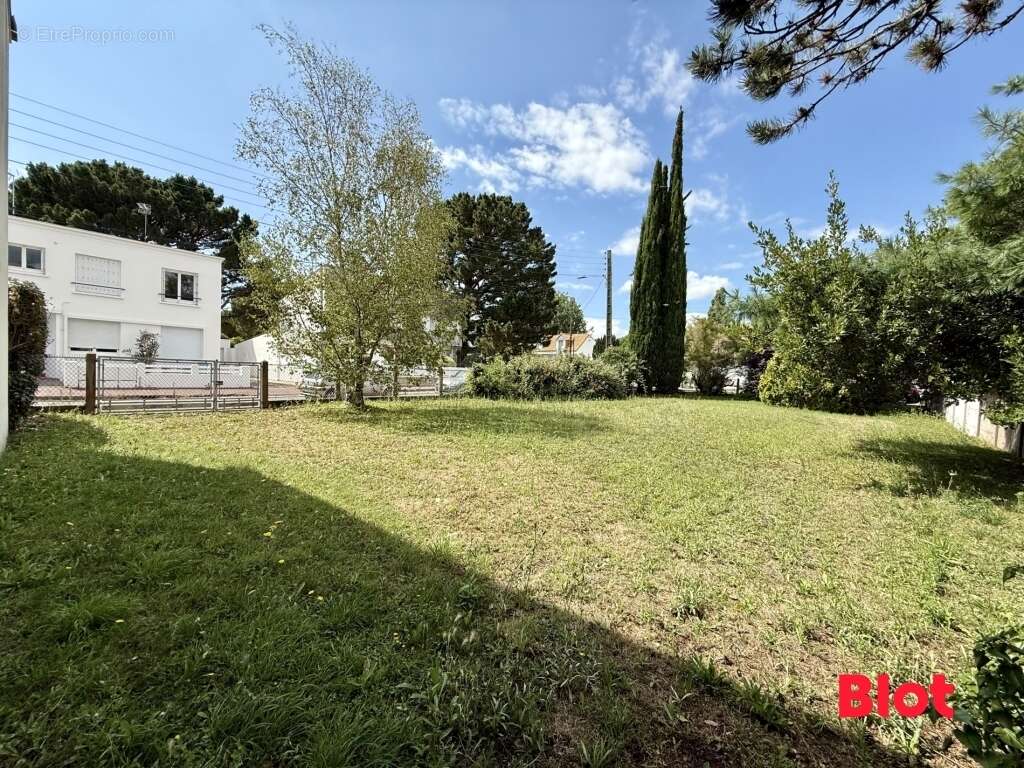 Terrain à LA BAULE-ESCOUBLAC