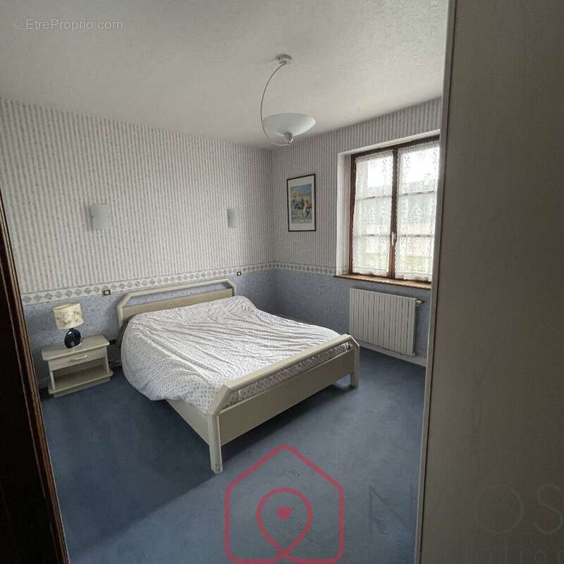 Maison à SAINT-HILAIRE-DU-HARCOUET