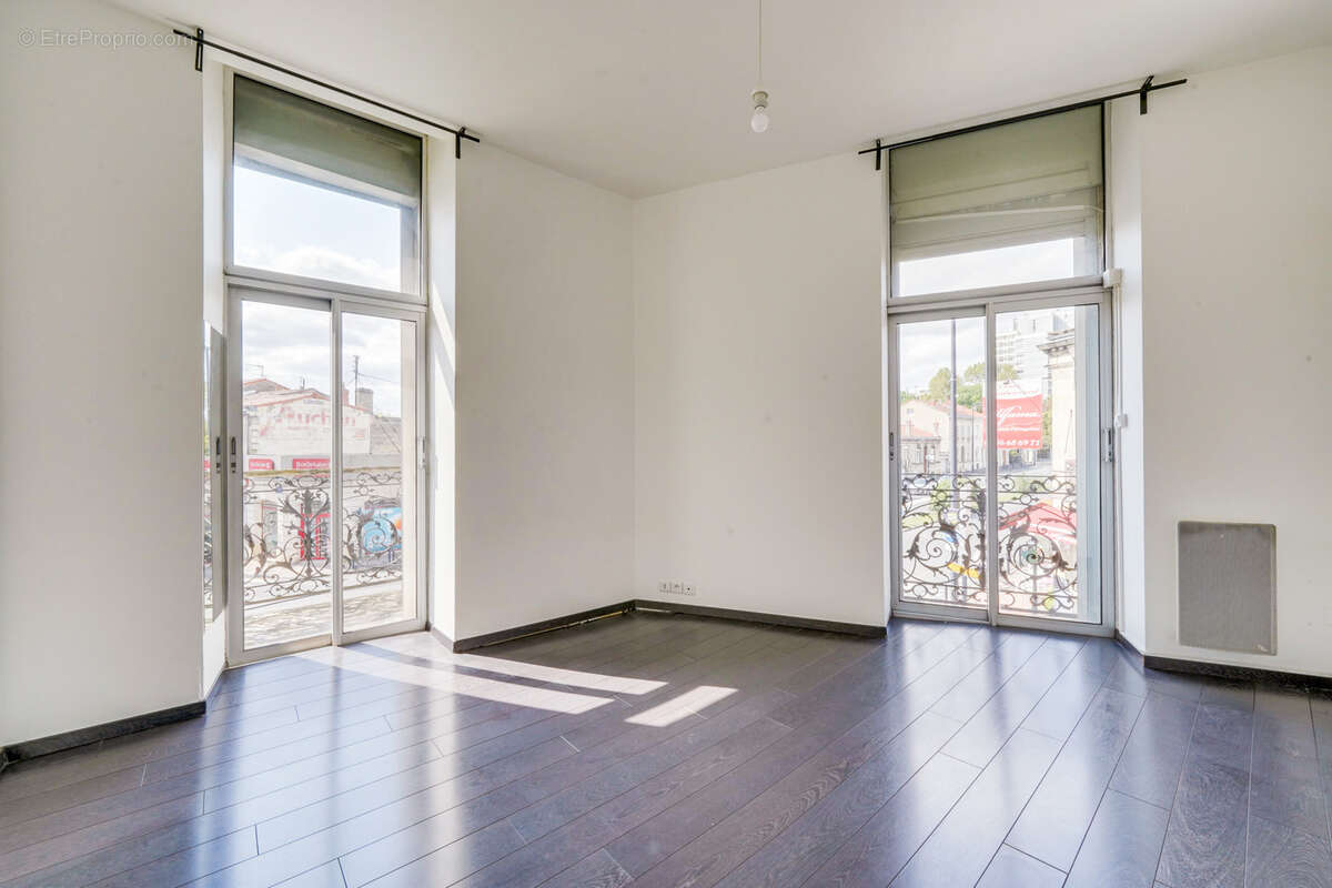 Appartement à BORDEAUX