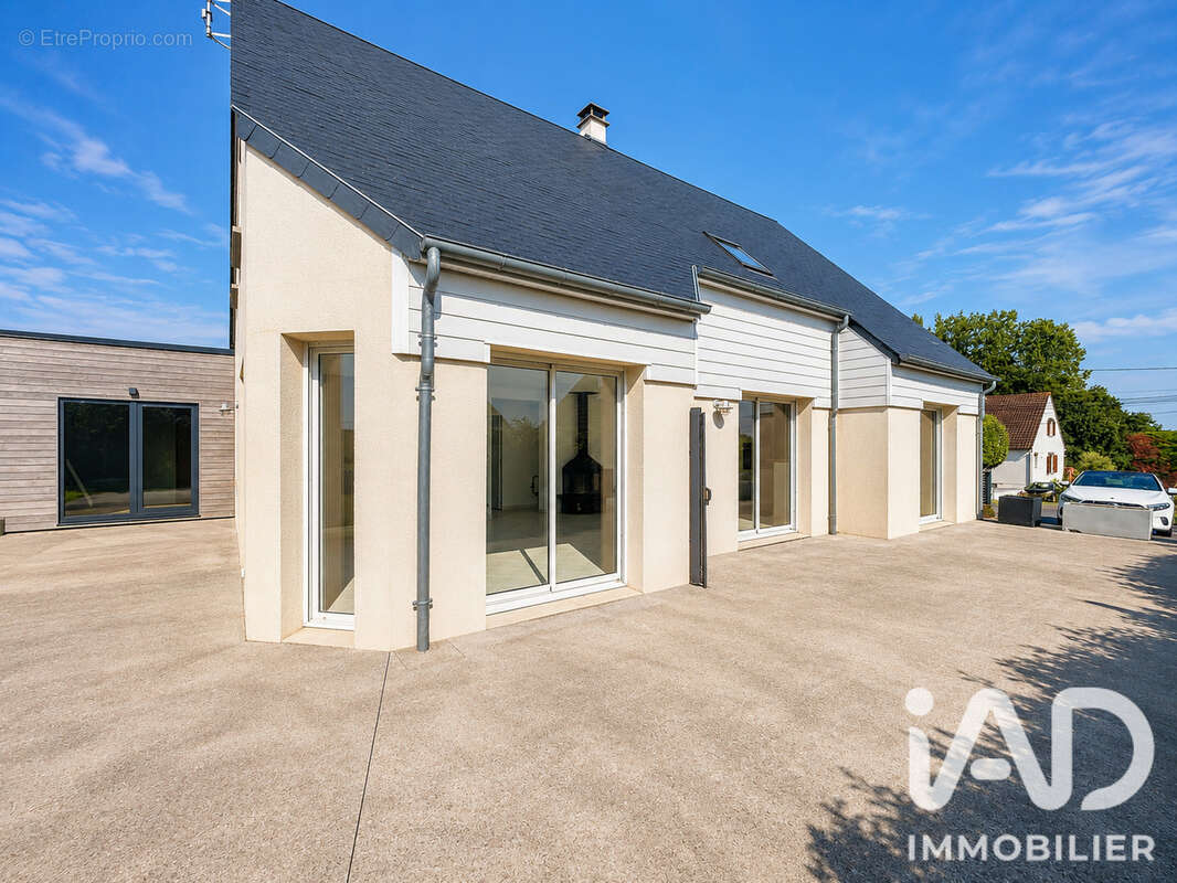 Photo 2 - Maison à JULLOUVILLE