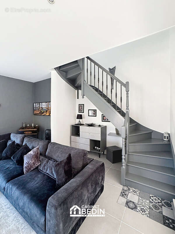 Maison 198 m² à Parentis-En-Born  - photo 6