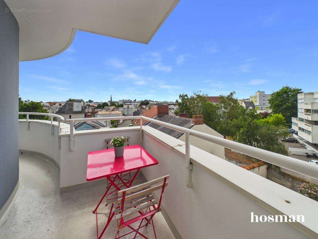 Appartement à REZE