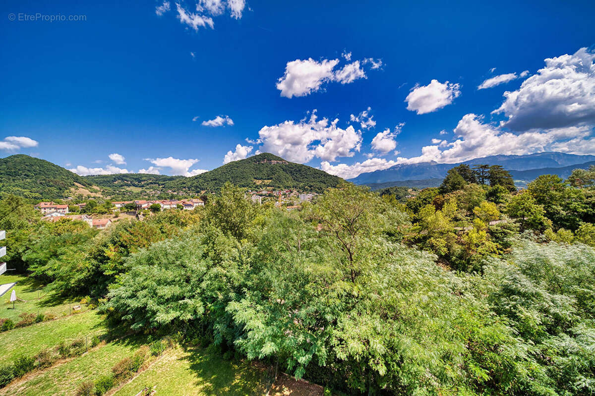 Appartement à VOIRON