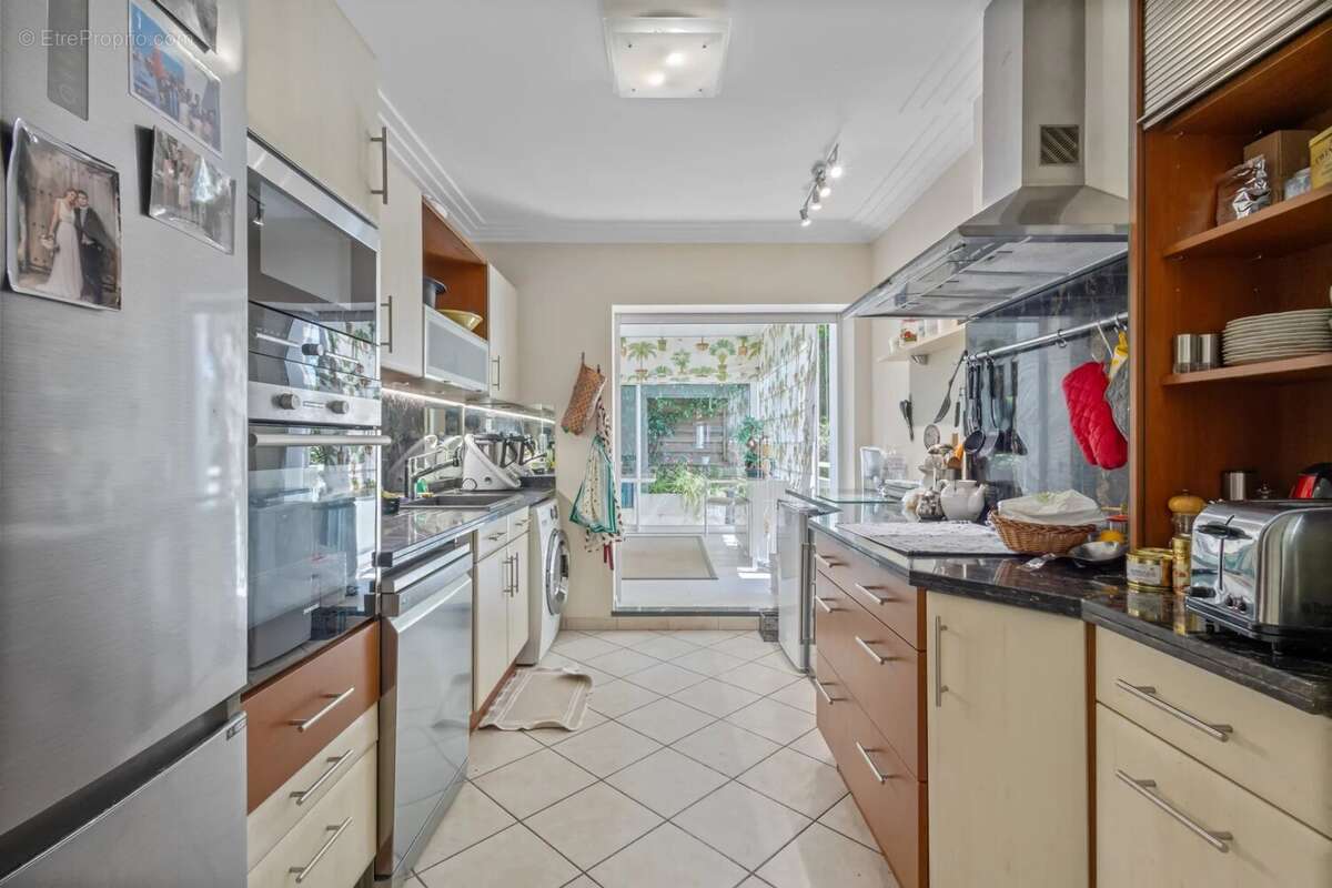 Appartement à LE CANNET