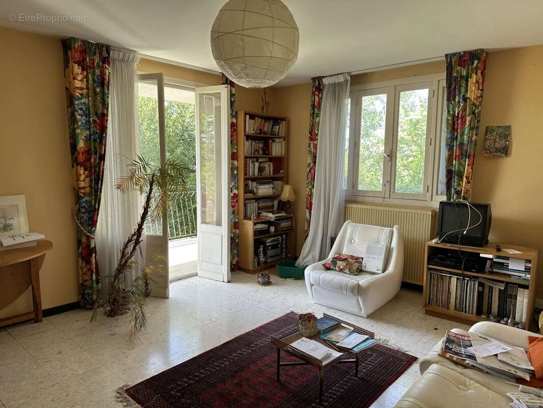 Maison à BON-ENCONTRE