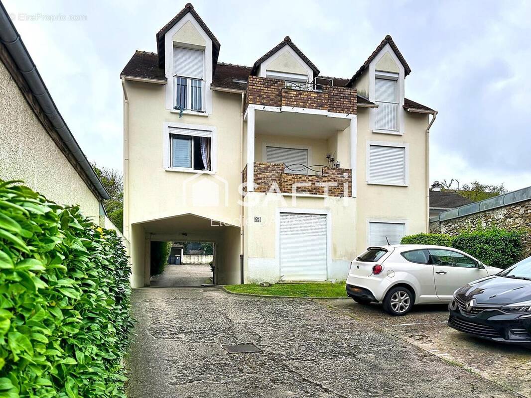 Photo 1 - Appartement à SAINTRY-SUR-SEINE