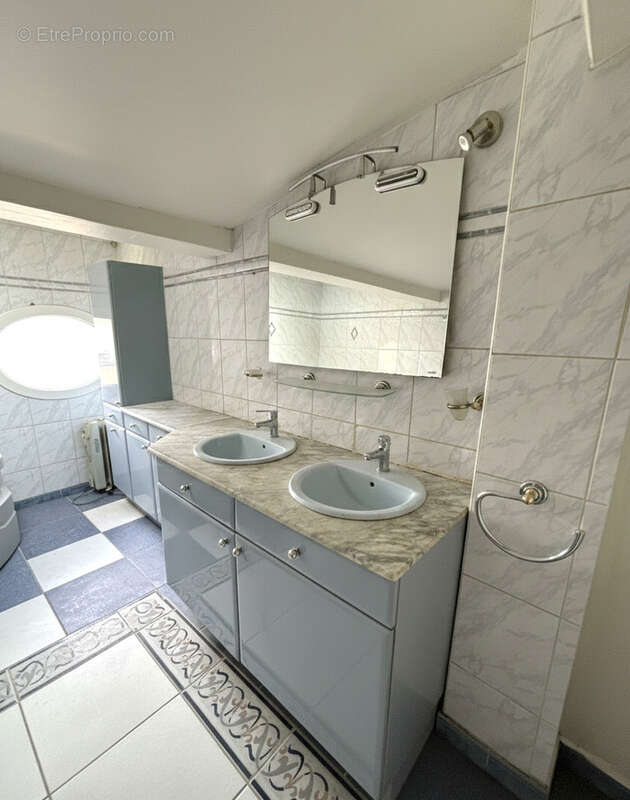 Maison à MARSEILLE-13E