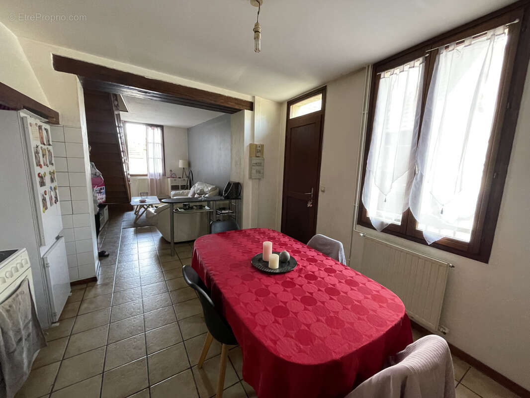 Appartement à NEUILLY-EN-THELLE