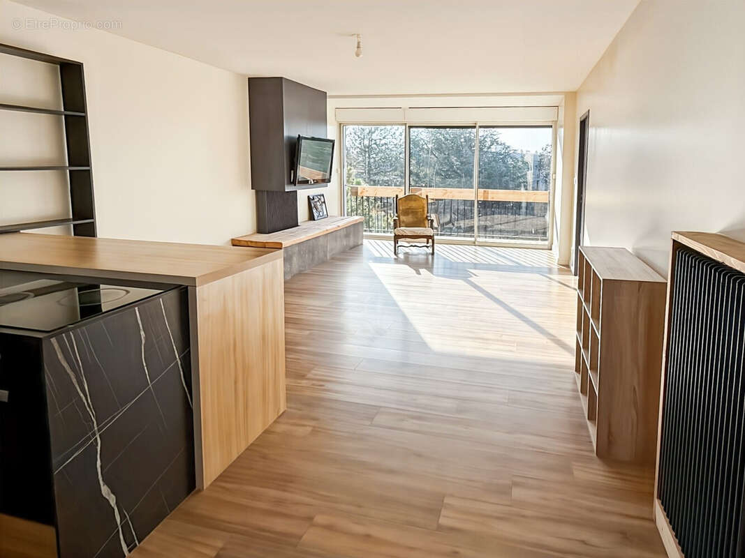Appartement 79 m² à Saint-Cyprien  - photo 7