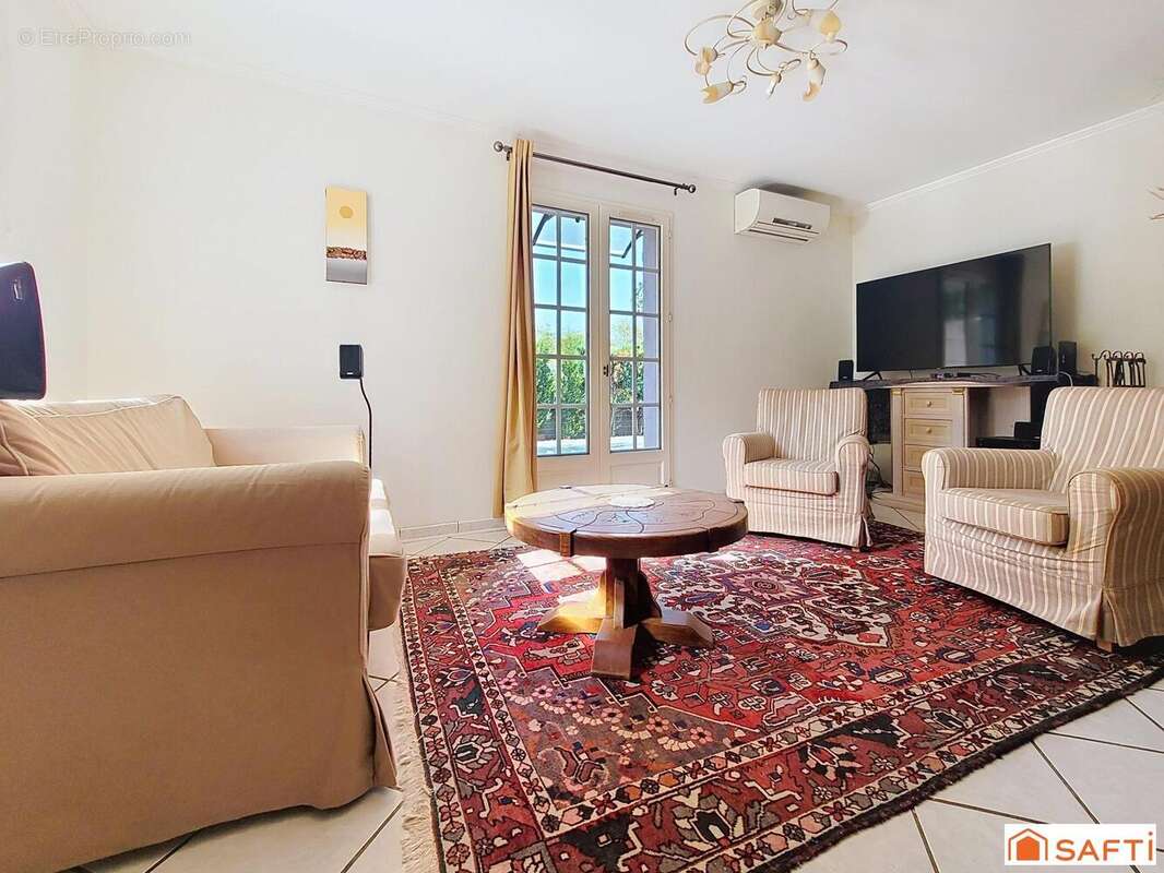 Maison 116 m² à Civrac-En-Medoc  - photo 4