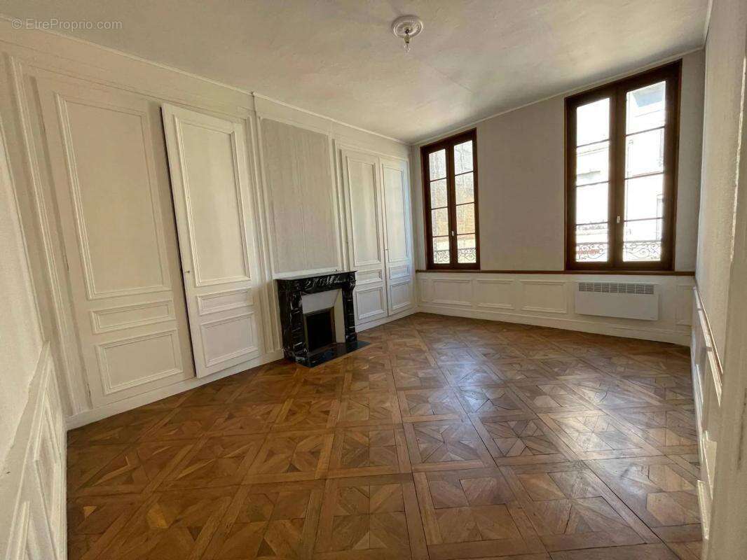 Maison à ELBEUF