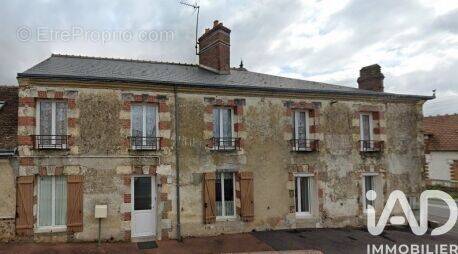 Photo 1 - Maison à LA BAZOCHE-GOUET