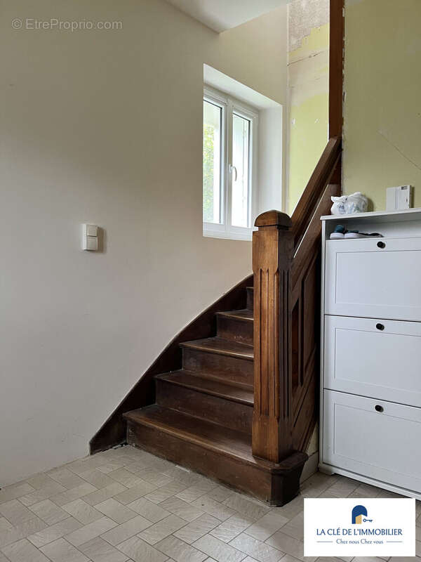 Maison 107 m² à Quemeneven  - photo 7