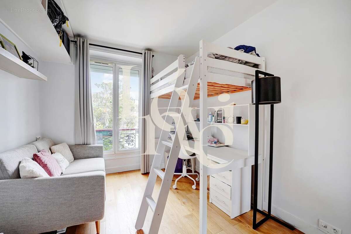 Appartement à PARIS-5E